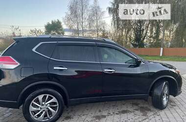 Внедорожник / Кроссовер Nissan Rogue 2014 в Ивано-Франковске