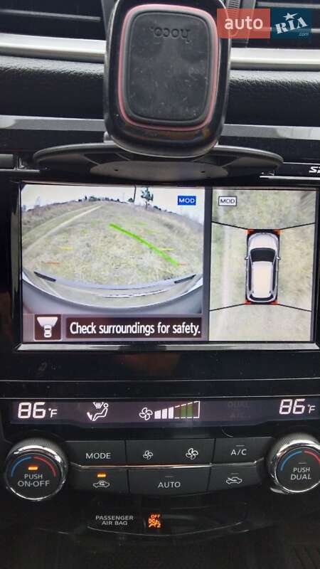 Позашляховик / Кросовер Nissan Rogue 2016 в Павлограді