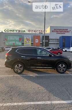 Позашляховик / Кросовер Nissan Rogue 2017 в Дніпрі