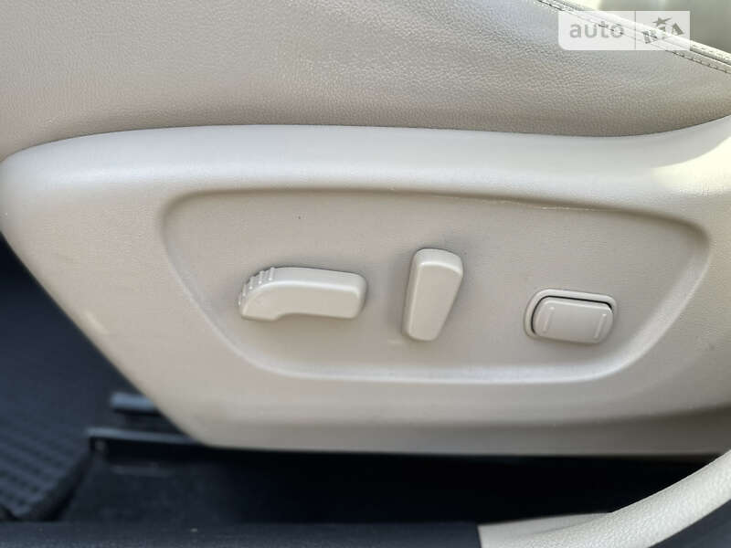 Внедорожник / Кроссовер Nissan Rogue 2018 в Виннице фото 27 Внедорожник / Кроссовер Nissan Rogue 2018 в Виннице