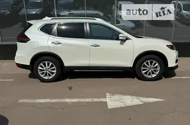 Nissan Rogue 2018