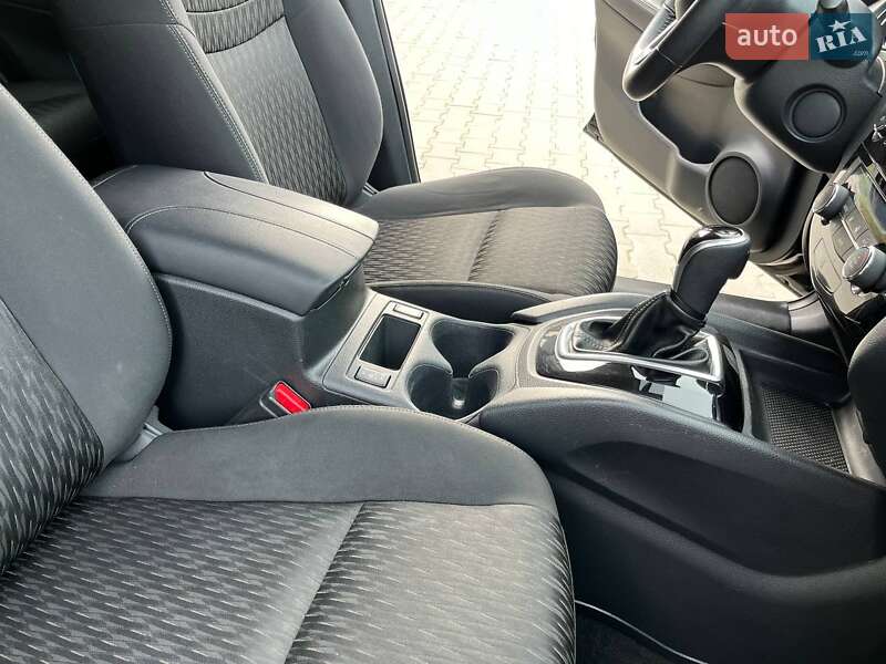 Внедорожник / Кроссовер Nissan Rogue 2019 в Белой Церкви