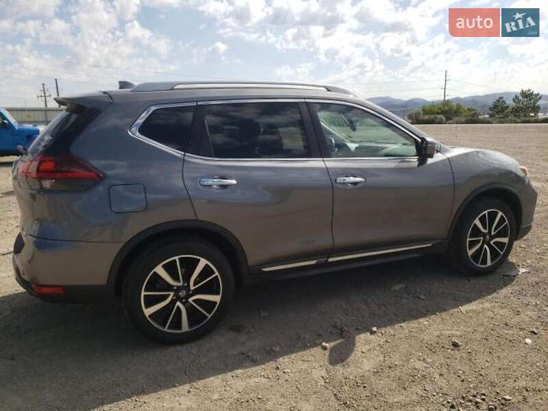 Внедорожник / Кроссовер Nissan Rogue 2019 в Виннице