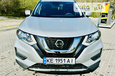 Внедорожник / Кроссовер Nissan Rogue 2020 в Каменском