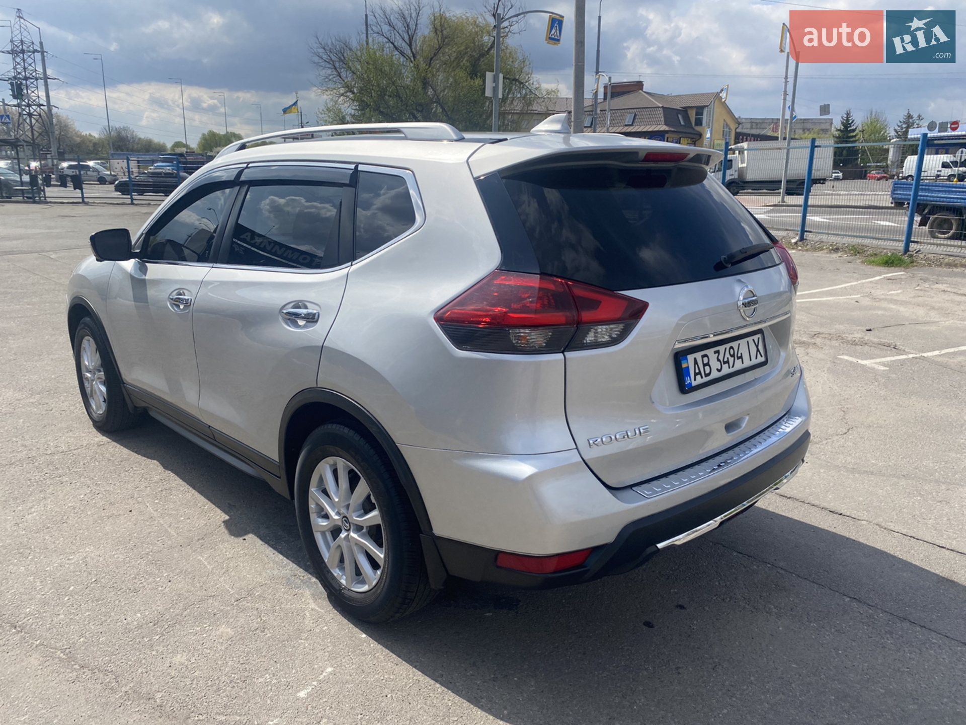 2018 Nissan Rogue - мініатюра 16