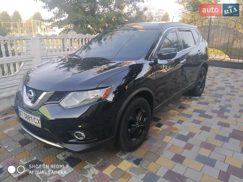 Внедорожник / Кроссовер Nissan Rogue 2015 в Ивано-Франковске