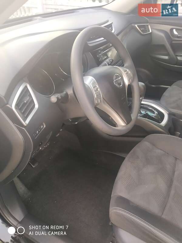 Внедорожник / Кроссовер Nissan Rogue 2015 в Ивано-Франковске