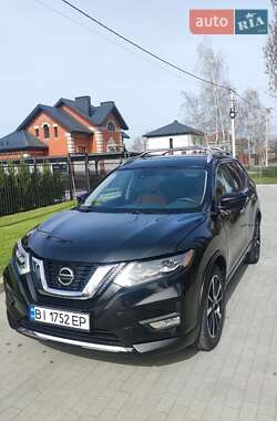 Внедорожник / Кроссовер Nissan Rogue 2018 в Кременчуге