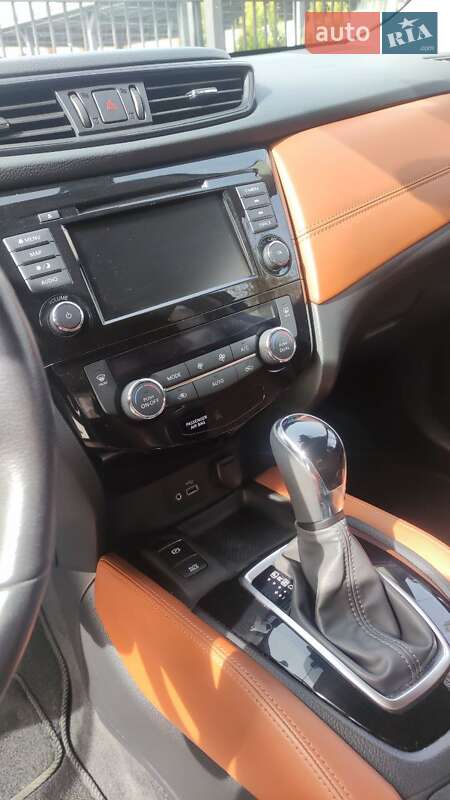 Позашляховик / Кросовер Nissan Rogue 2018 в Кременчуці