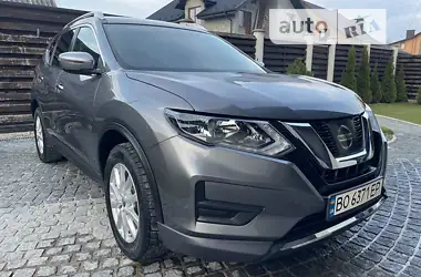 Nissan Rogue 2018