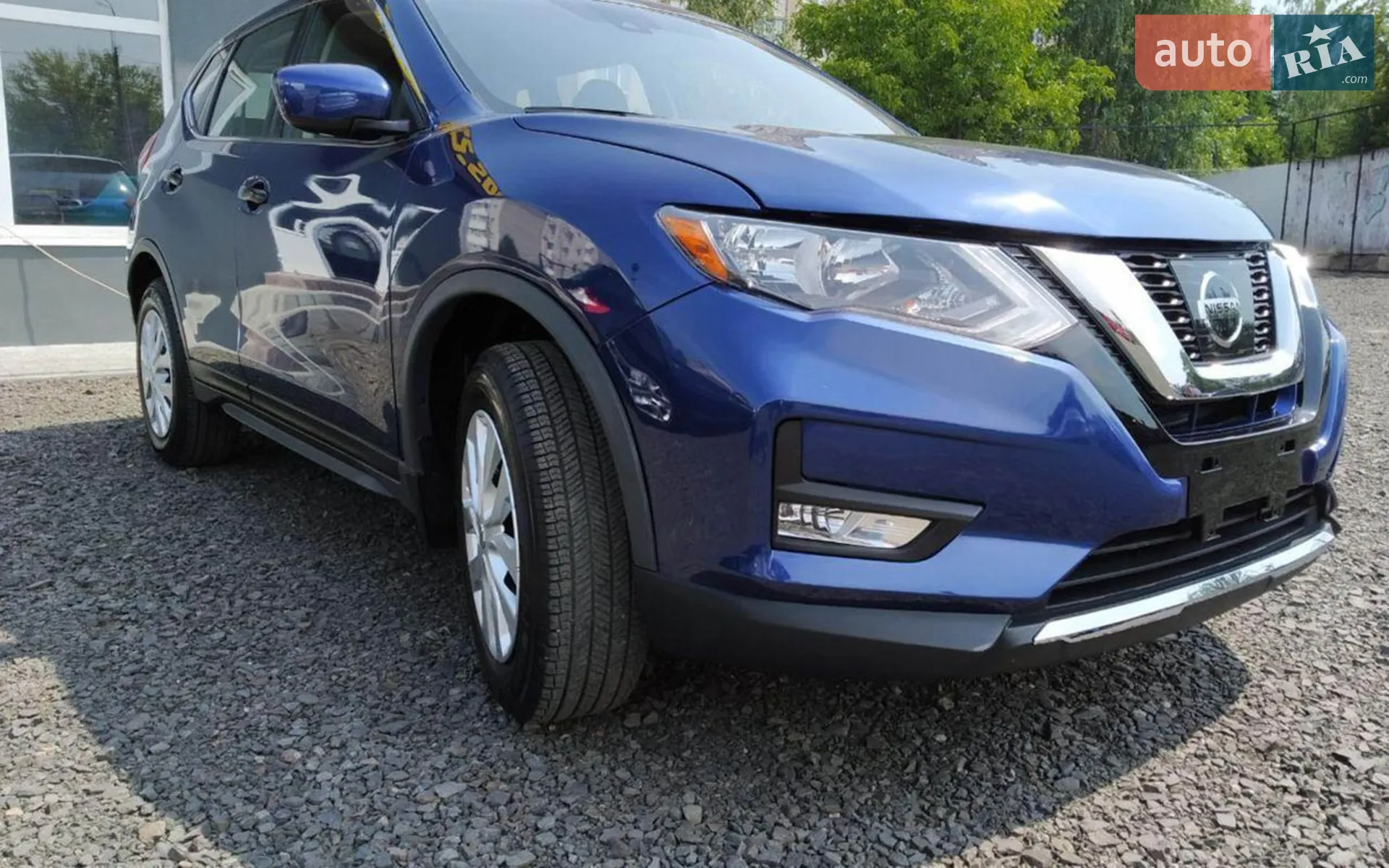 2019 Nissan Rogue - мініатюра 2