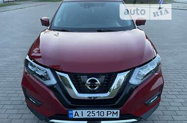 Внедорожник / Кроссовер Nissan Rogue 2017 в Каневе