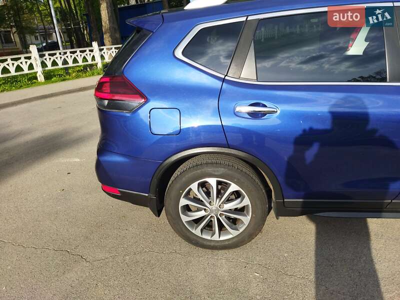 Позашляховик / Кросовер Nissan Rogue 2018 в Вінниці