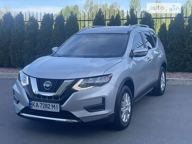 Позашляховик / Кросовер Nissan Rogue 2019 в Києві