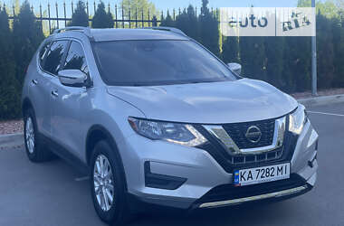 Позашляховик / Кросовер Nissan Rogue 2019 в Києві