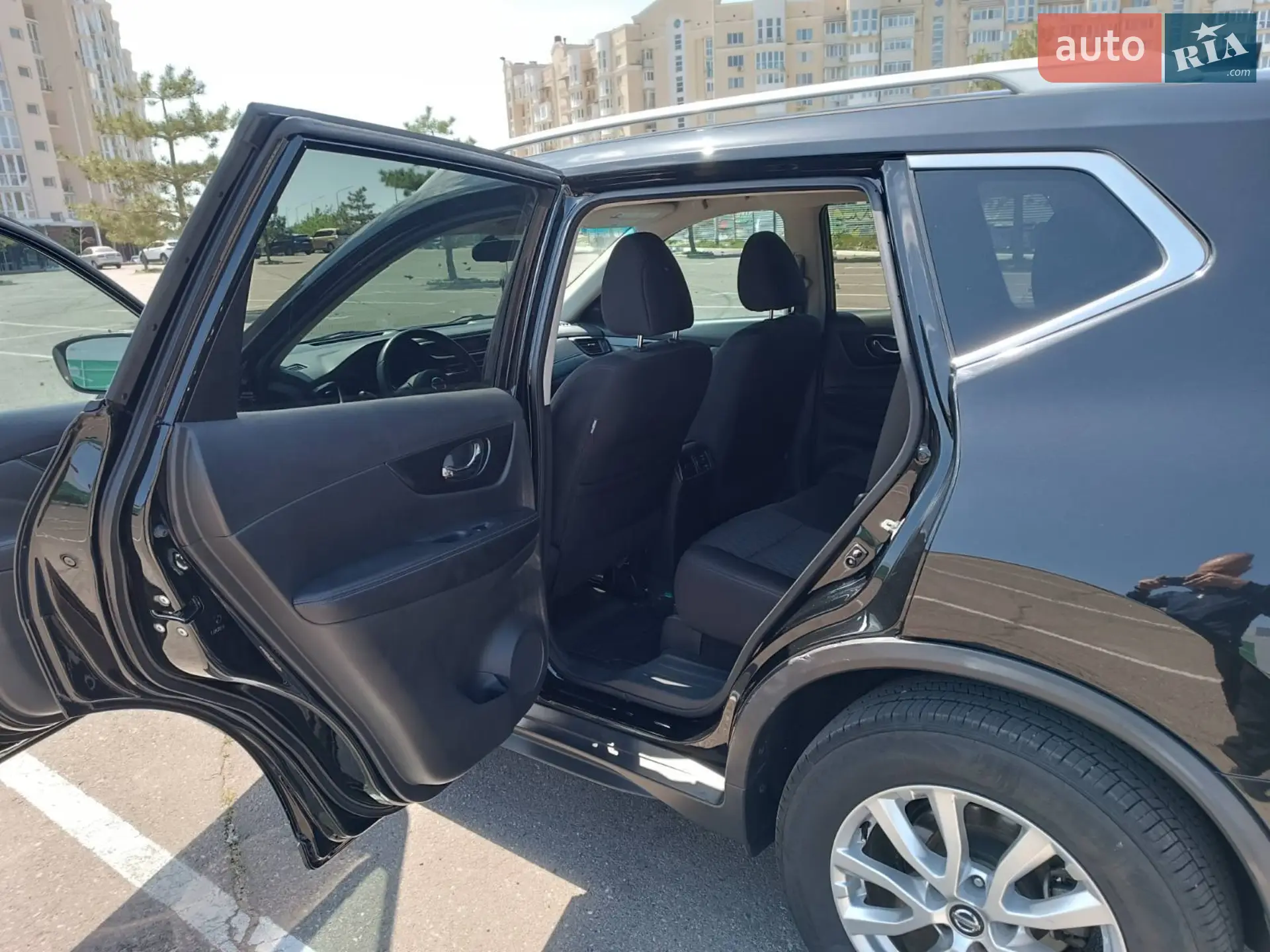 2017 Nissan Rogue - мініатюра 41