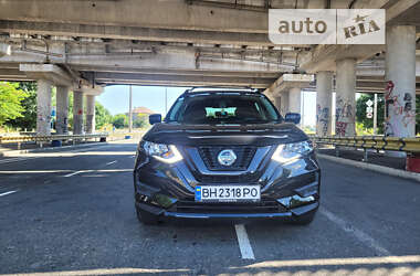 Позашляховик / Кросовер Nissan Rogue 2017 в Одесі