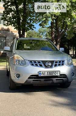 Внедорожник / Кроссовер Nissan Rogue 2012 в Кривом Роге