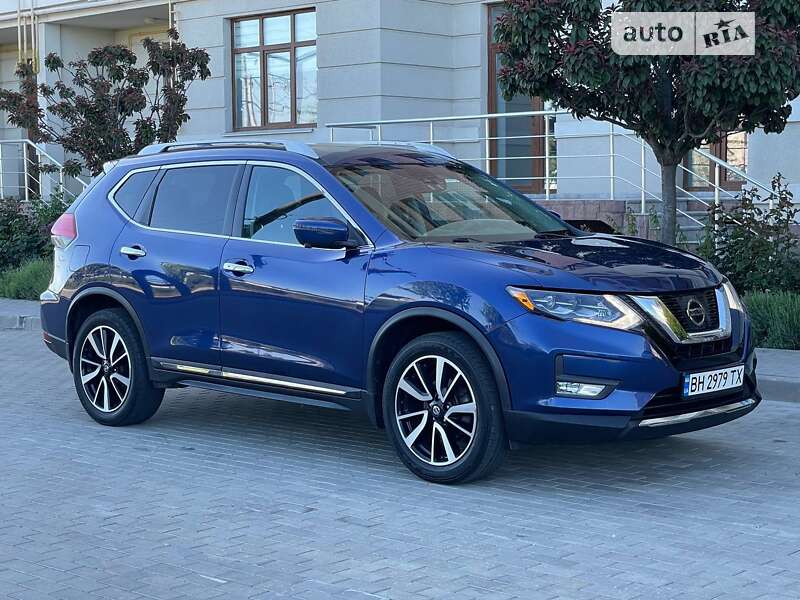 Позашляховик / Кросовер Nissan Rogue 2016 в Одесі