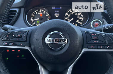 Внедорожник / Кроссовер Nissan Rogue 2019 в Житомире