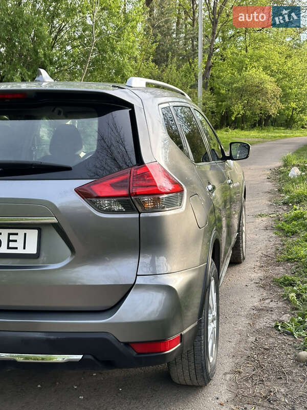 Позашляховик / Кросовер Nissan Rogue 2016 в Івано-Франківську