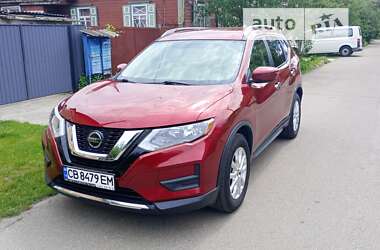 Внедорожник / Кроссовер Nissan Rogue 2018 в Чернигове