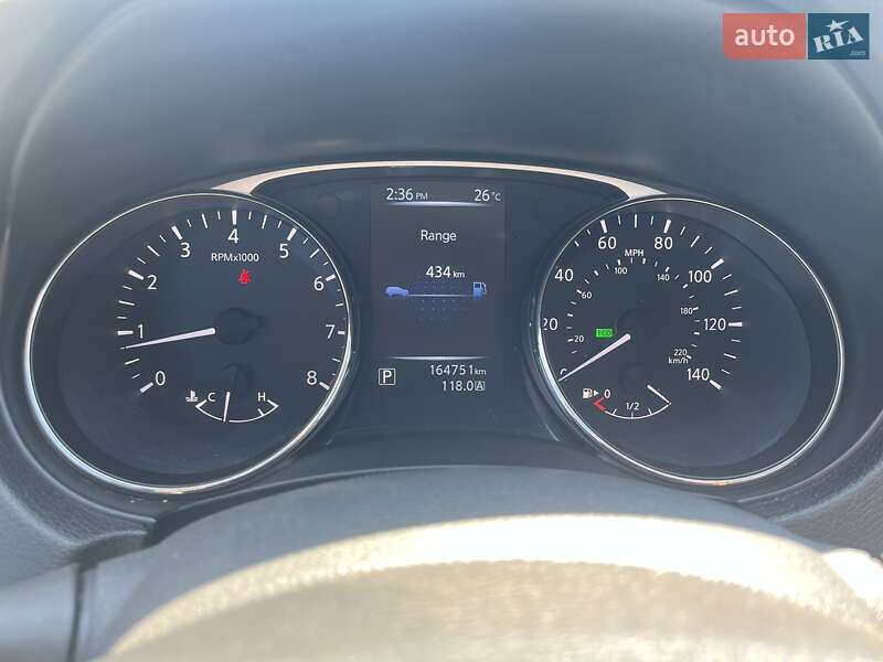 Позашляховик / Кросовер Nissan Rogue 2016 в Вінниці