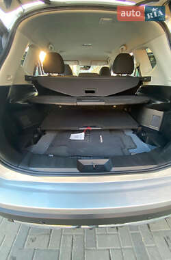 Позашляховик / Кросовер Nissan Rogue 2019 в Дніпрі