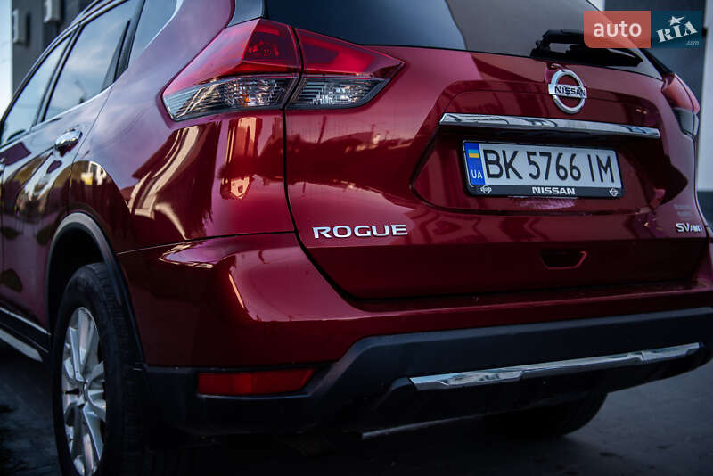 Позашляховик / Кросовер Nissan Rogue 2018 в Рівному