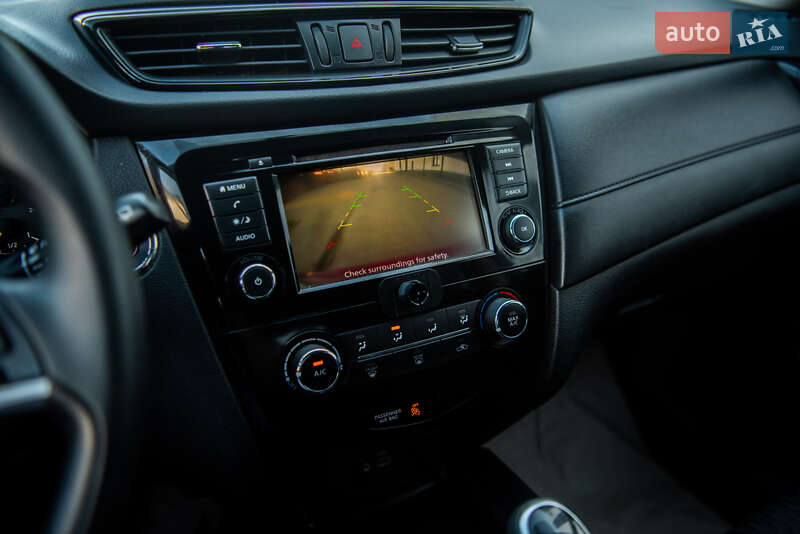 Позашляховик / Кросовер Nissan Rogue 2018 в Рівному