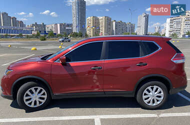 Внедорожник / Кроссовер Nissan Rogue 2016 в Киеве