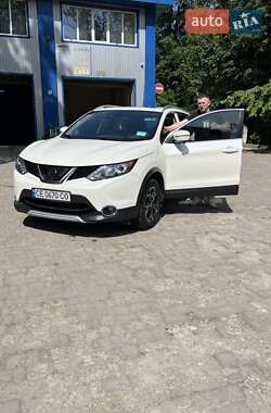 Внедорожник / Кроссовер Nissan Rogue 2017 в 