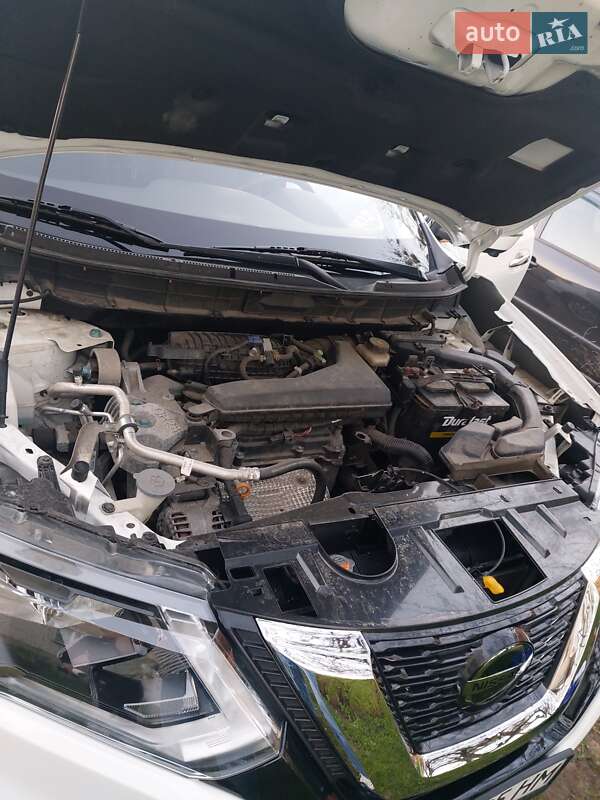 Внедорожник / Кроссовер Nissan Rogue 2017 в Ковеле