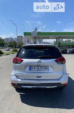 Позашляховик / Кросовер Nissan Rogue 2017 в Києві