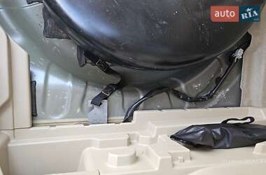 Внедорожник / Кроссовер Nissan Rogue 2014 в 