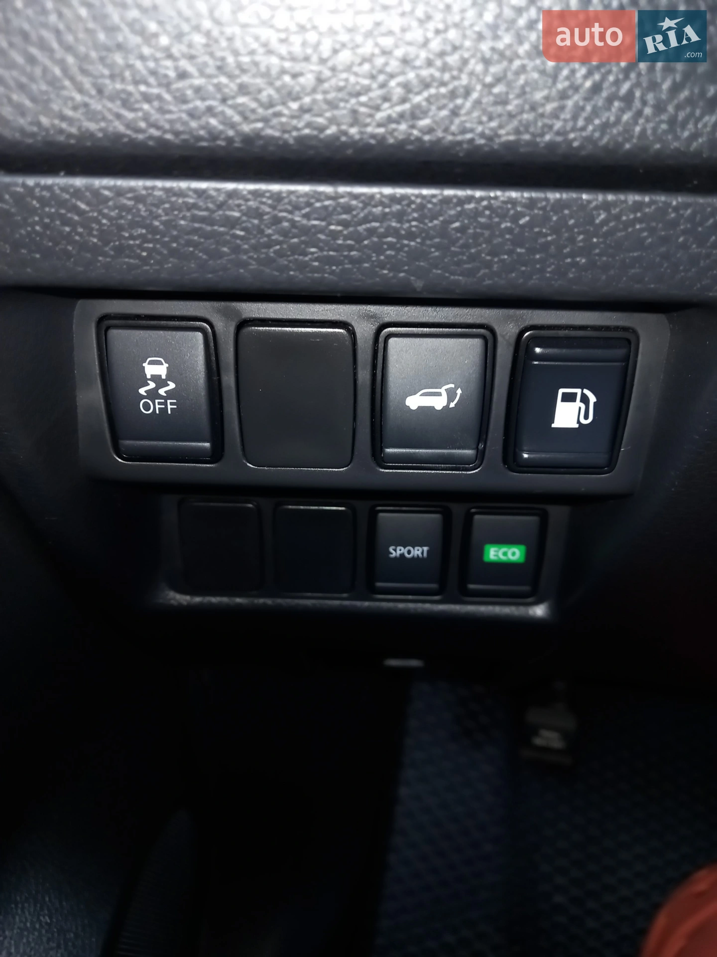 2018 Nissan Rogue - мініатюра 24