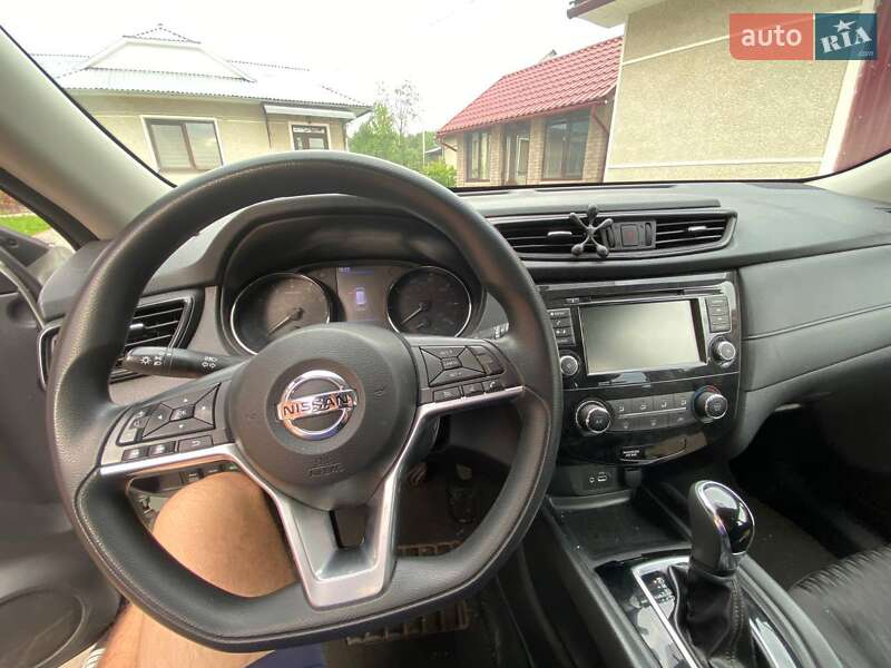 Позашляховик / Кросовер Nissan Rogue 2018 в Коломиї