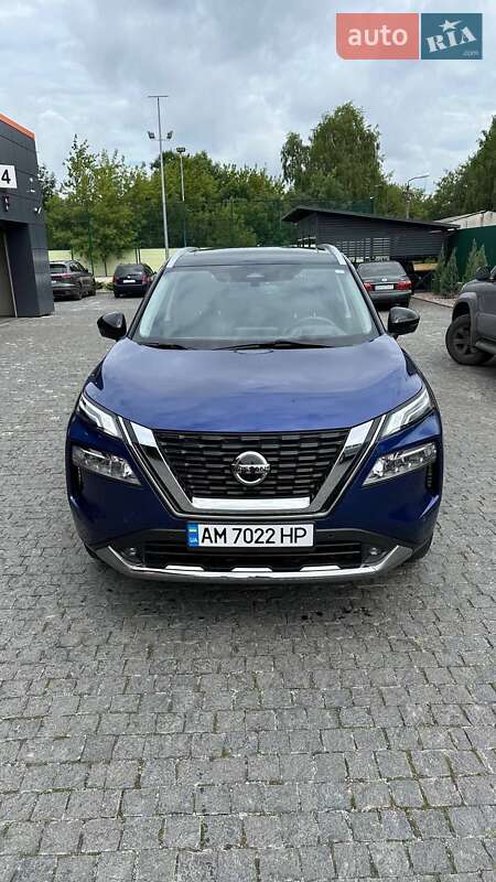 Позашляховик / Кросовер Nissan Rogue 2020 в Коростишеві