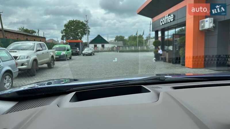 Позашляховик / Кросовер Nissan Rogue 2020 в Коростишеві