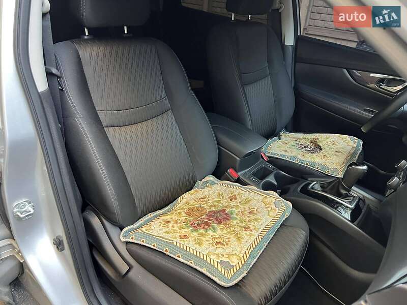 Позашляховик / Кросовер Nissan Rogue 2018 в Вінниці