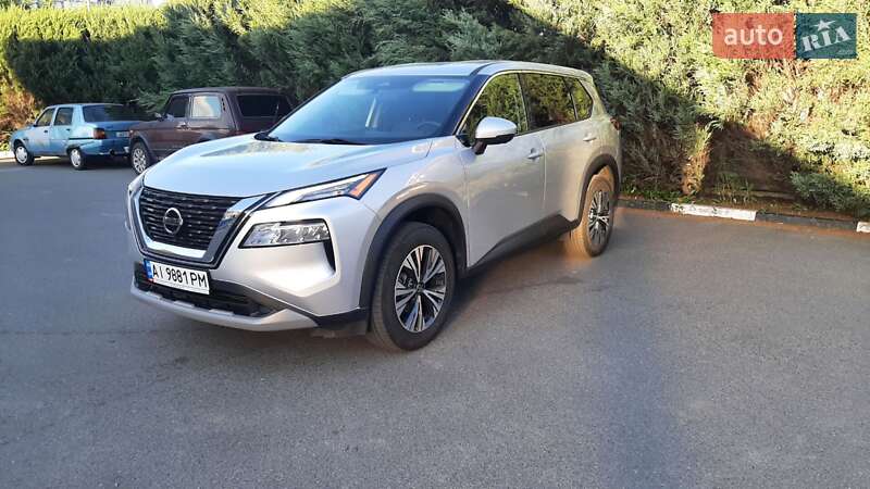 Позашляховик / Кросовер Nissan Rogue 2021 в Вишневому фото 3 Позашляховик / Кросовер Nissan Rogue 2021 в Вишневому