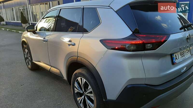 Позашляховик / Кросовер Nissan Rogue 2021 в Вишневому фото 38 Позашляховик / Кросовер Nissan Rogue 2021 в Вишневому