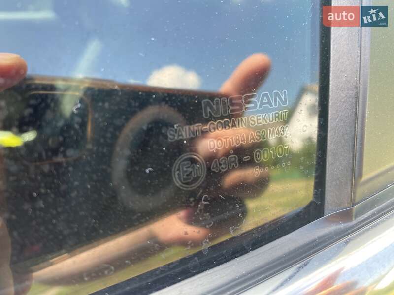 Внедорожник / Кроссовер Nissan Rogue 2015 в Киеве