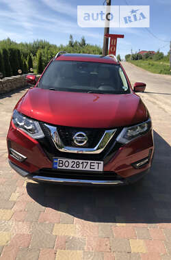 Позашляховик / Кросовер Nissan Rogue 2017 в Тернополі