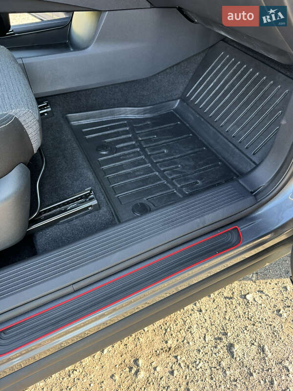 Позашляховик / Кросовер Nissan Rogue 2022 в Хмельницькому фото 7 Позашляховик / Кросовер Nissan Rogue 2022 в Хмельницькому