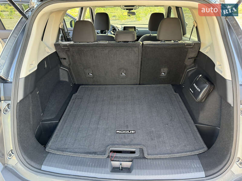 Позашляховик / Кросовер Nissan Rogue 2022 в Хмельницькому фото 11 Позашляховик / Кросовер Nissan Rogue 2022 в Хмельницькому