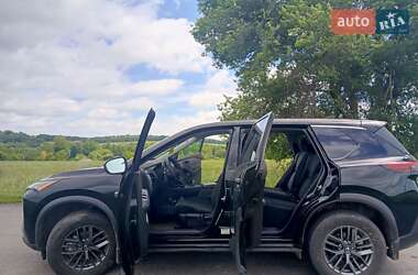 Внедорожник / Кроссовер Nissan Rogue 2021 в Киеве