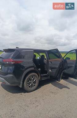 Внедорожник / Кроссовер Nissan Rogue 2021 в Киеве