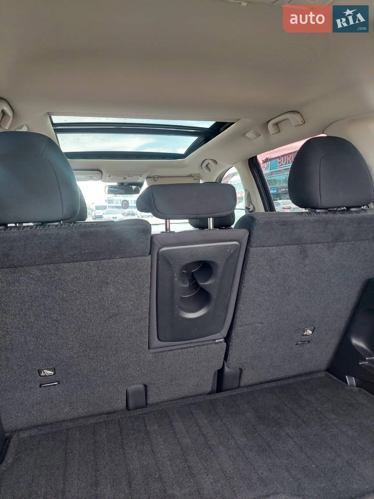 2019 Nissan Rogue - мініатюра 14