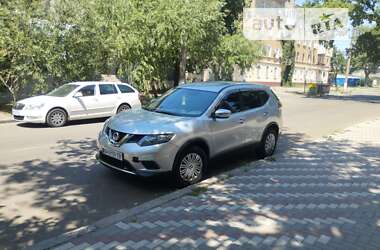 Внедорожник / Кроссовер Nissan Rogue 2015 в Николаеве